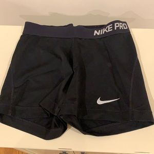 Black Nike pro spandex.